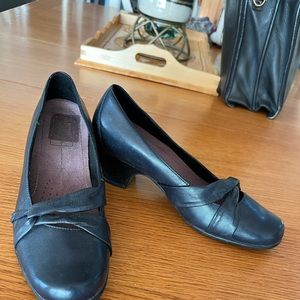 Navy Clark pumps- very comfortable - I had foot surgery and they no longer fit.